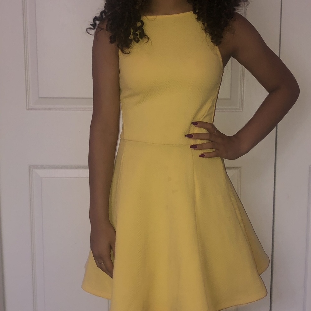 Yellow dress